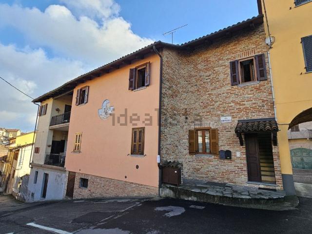 Casa in vendita a Piemonte, Asti