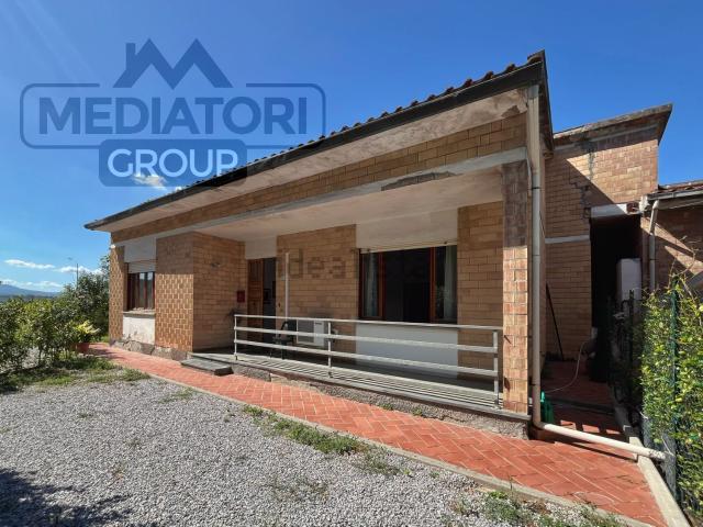 Casa in vendita a Peccioli, Pisa
