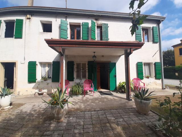 Casa in vendita a Noventa Di Piave, Veneto