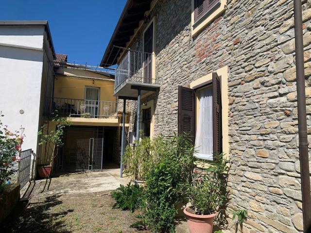 Casa in vendita a Piemonte, Alessandria