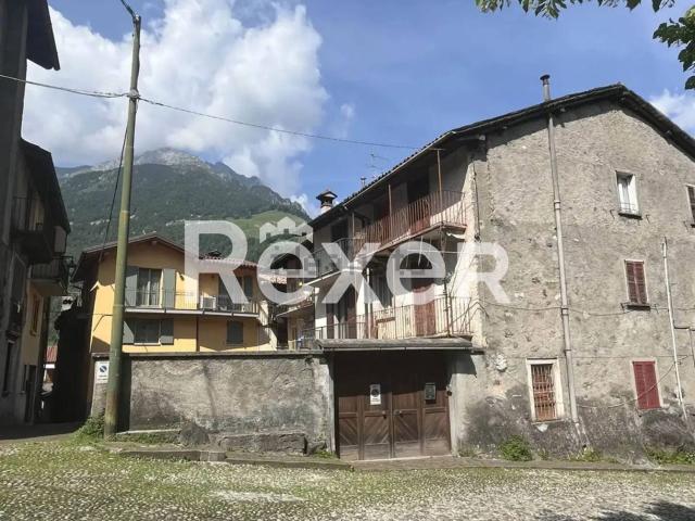 Casa in vendita a Ardesio, Lombardia