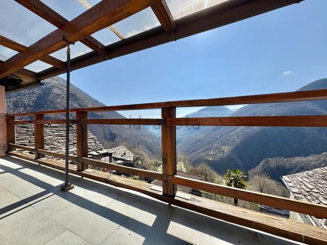 Casa in vendita a Valle Cannobina, Piemonte