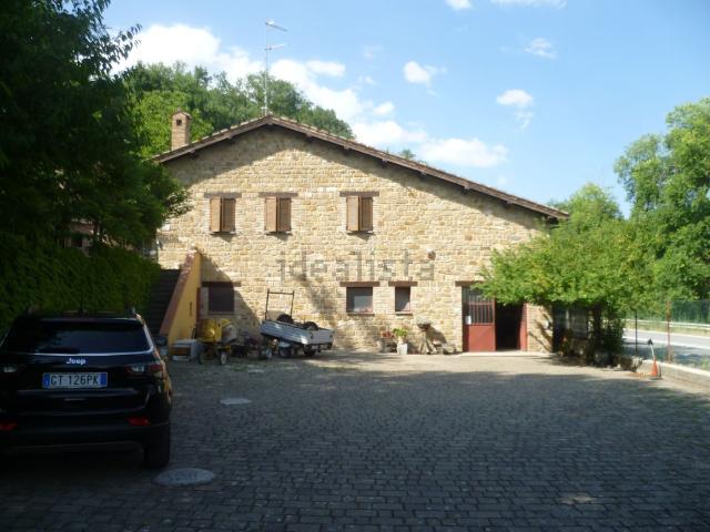 Casa in vendita a Marche, Macerata