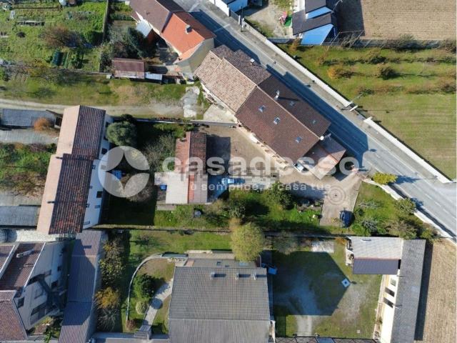 Casa in vendita a Livorno Ferraris, Vercelli