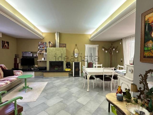 Casa in vendita a Unione di Comuni della Romagna Forlivese, Quattro