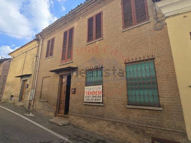 Casa in vendita a Castagnole delle Lanze, Piemonte