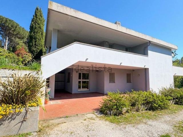 Casa in vendita a Sant'Andrea in Villis, Marche