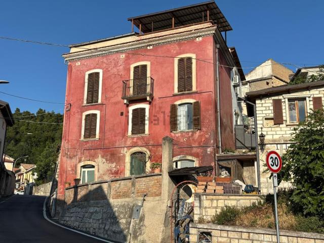 Casa in vendita a Lettomanoppello, Abruzzo