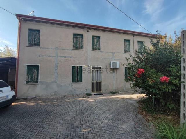 Casa in vendita a Saguedo, Lendinara