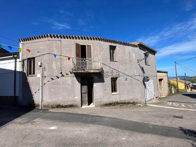 Casa in vendita a Sindia, Sardigna/Sardegna