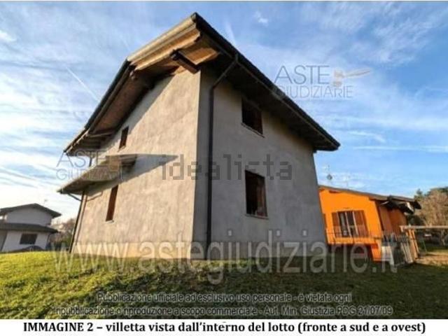Casa in vendita a Quaregna Cerreto, Biella