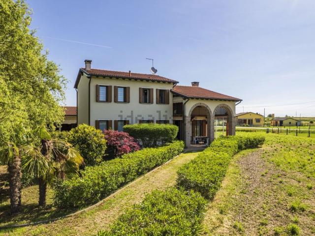 Casa in vendita a Codevigo, Veneto