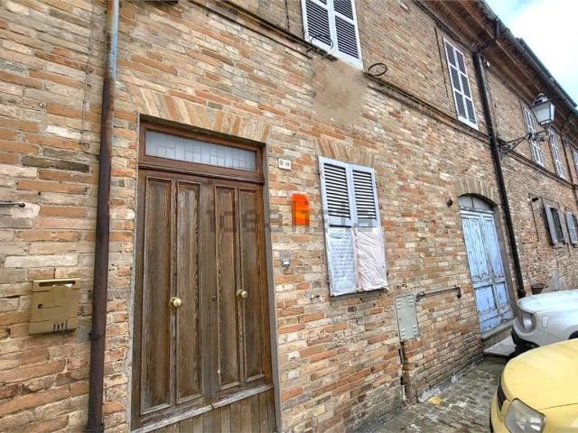 Casa in vendita a Marche, Fermo