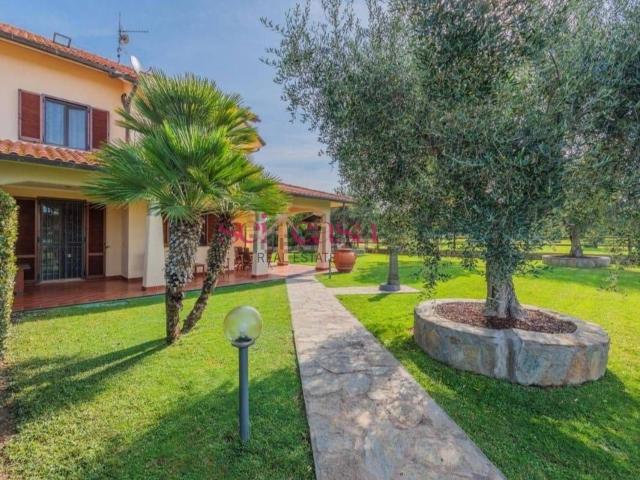 Casa in vendita a Enaoli, Monte Argentario