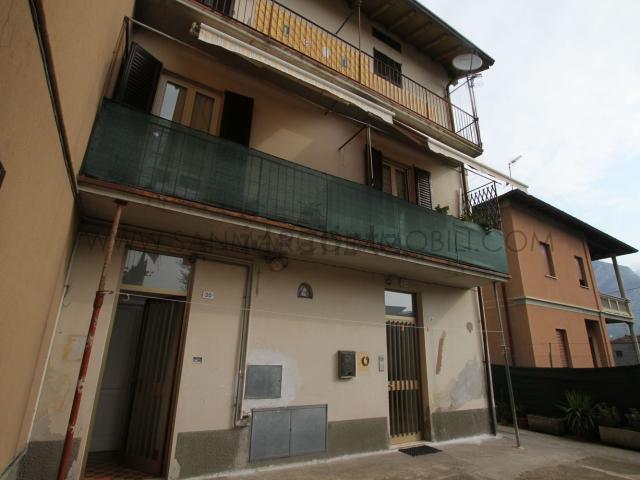 Casa in vendita a Santa Maria, Olginate