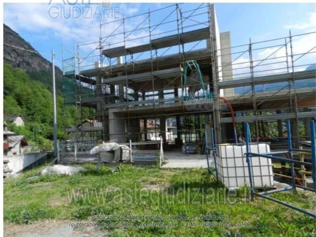 Casa in vendita a Champdepraz, Aosta