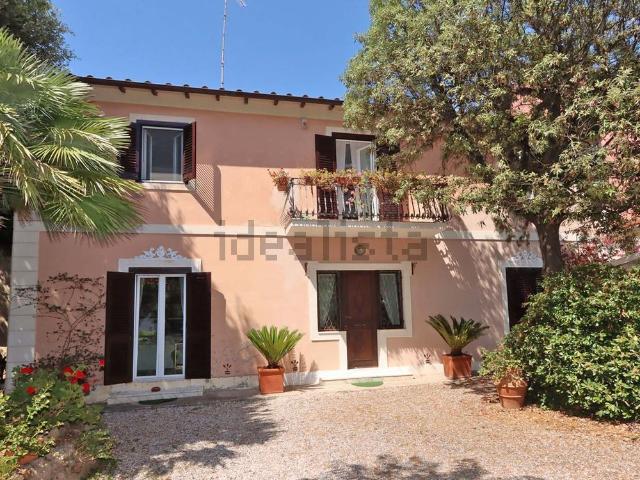 Casa in vendita a Livorno, Toscana