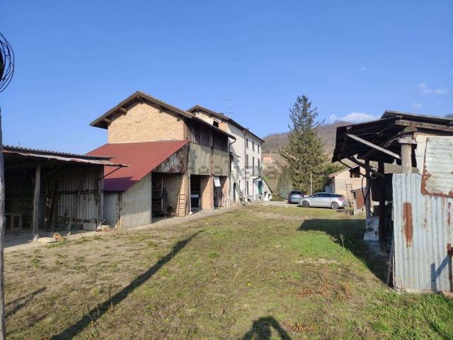 Casa in vendita a Piemonte, Alessandria