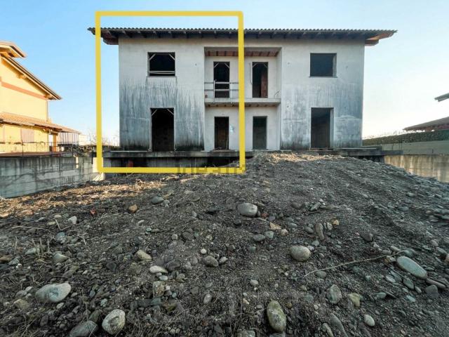 Casa in vendita a Piemonte, Novara