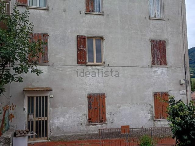 Casa in vendita a Casa di Guerra, Castelnovo ne' Monti
