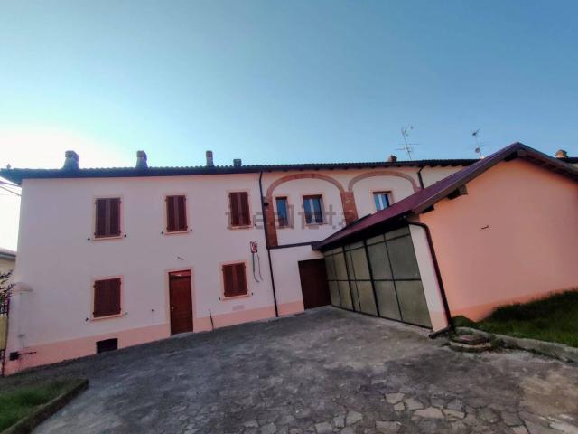 Casa in vendita a Piemonte, Alessandria