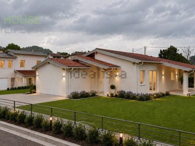 Casa in vendita a Monte Di Malo, Veneto