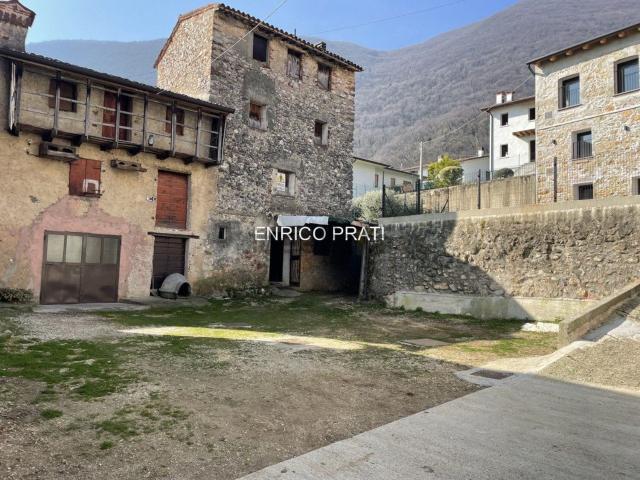 Casa in vendita a Bassano Del Grappa, Veneto