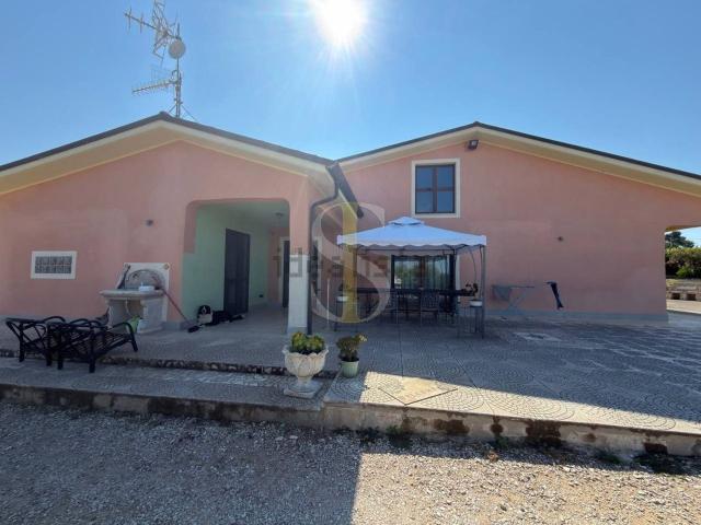 Casa in vendita a Termoli, Molise