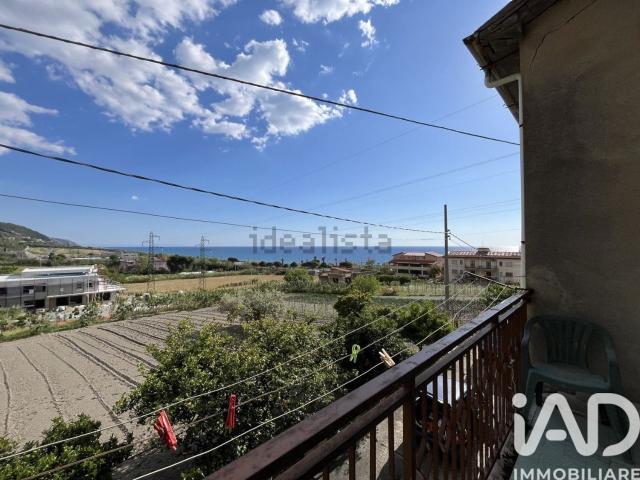 Casa in vendita a Calabria, Cosenza
