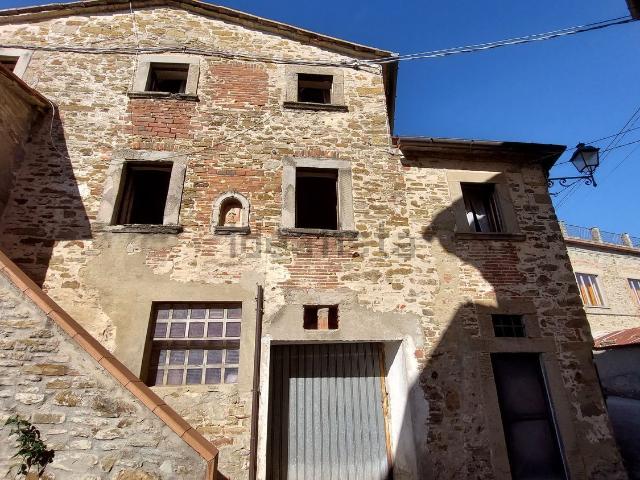 Casa in vendita a Palazzo Del Pero, Toscana
