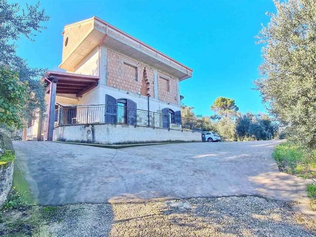 Casa in vendita a Itri, Lazio