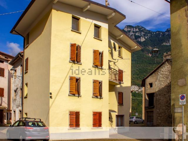 Casa in vendita a Longarone, Veneto