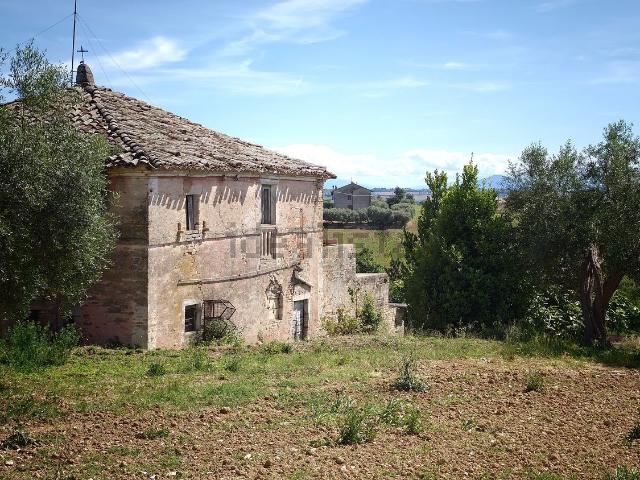 Casa in vendita a Il Molino, Marche