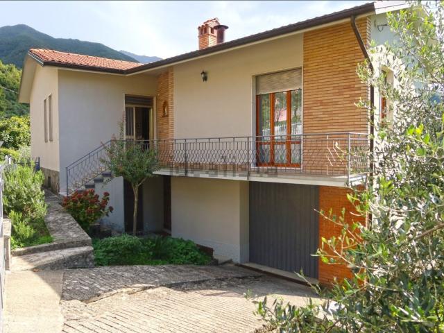 Casa in vendita a Unione di comuni Montana Lunigiana, Bagnone