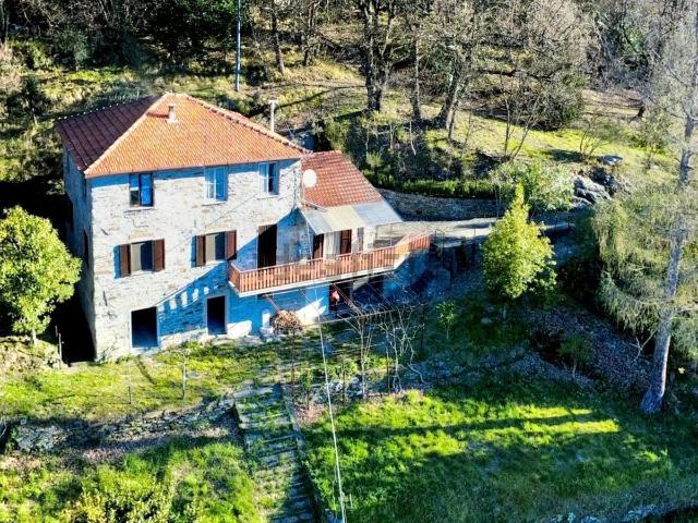 Casa in vendita a Varazze, Liguria