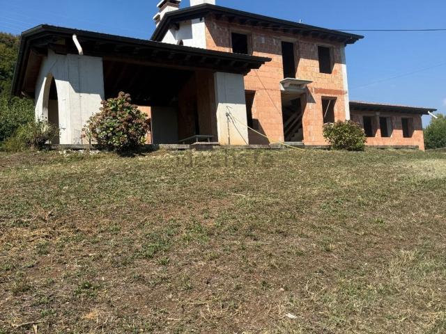 Casa in vendita a Mistrorighi, Chiampo