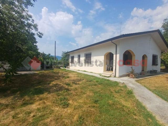 Casa in vendita a Ceprano, Frosinone