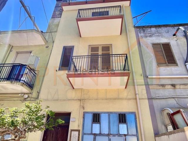 Casa in vendita a Puglia, Bari