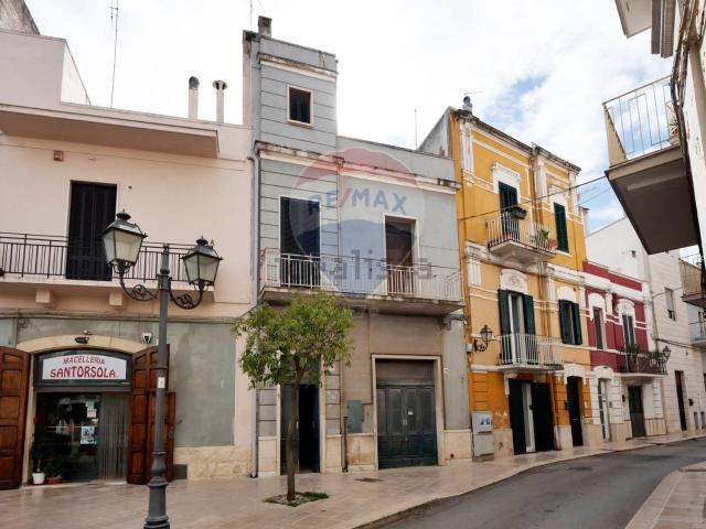 Casa in vendita a Puglia, Bari