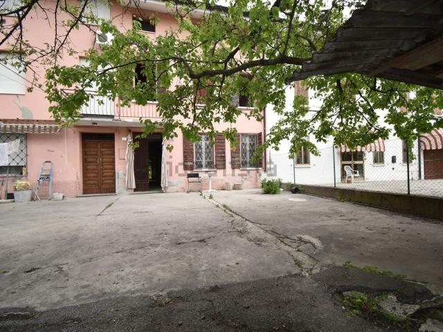 Casa in vendita a Bassa Reggiana, Re