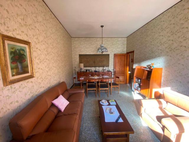 Casa in vendita a Vernio, Massoni