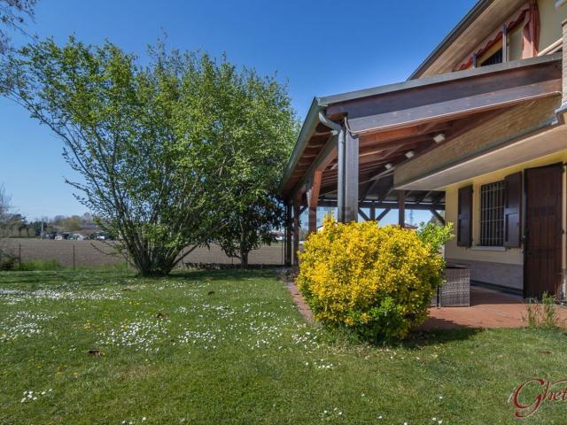 Casa in vendita a Unione Alto Ferrarese, Sant'agostino
