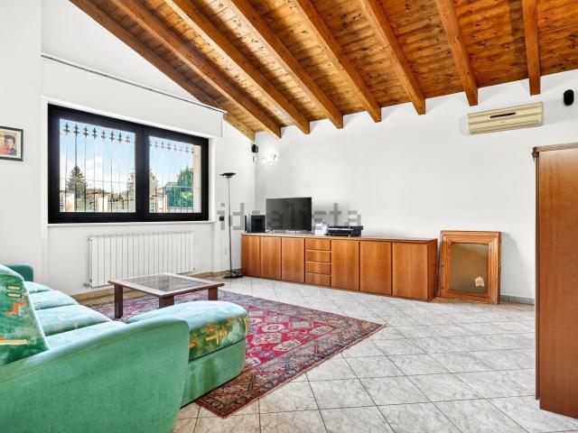 Casa in vendita a Olmina, Legnano