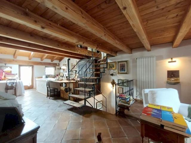 Casa in vendita a Croix des Prés, La Salle