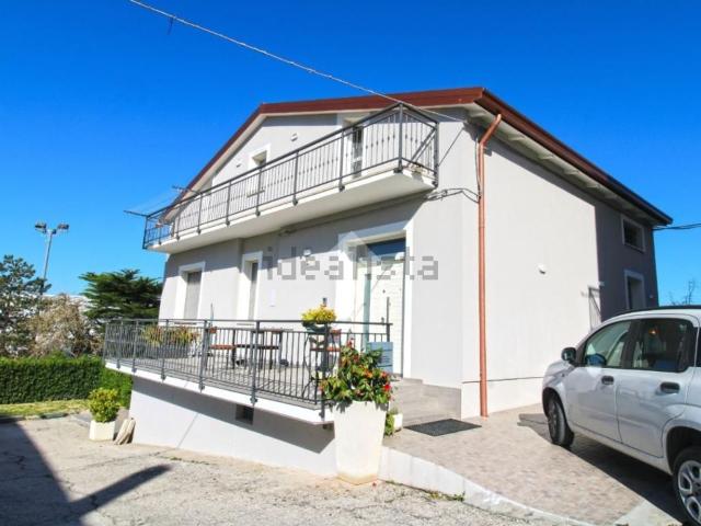 Casa in vendita a Marche, Fermo