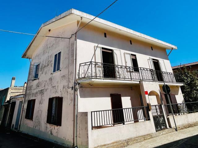 Casa in vendita a Sadali, Sardigna/Sardegna