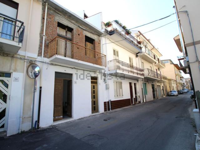 Casa in vendita a Sant'Antonio, Barcellona Pozzo Di Gotto