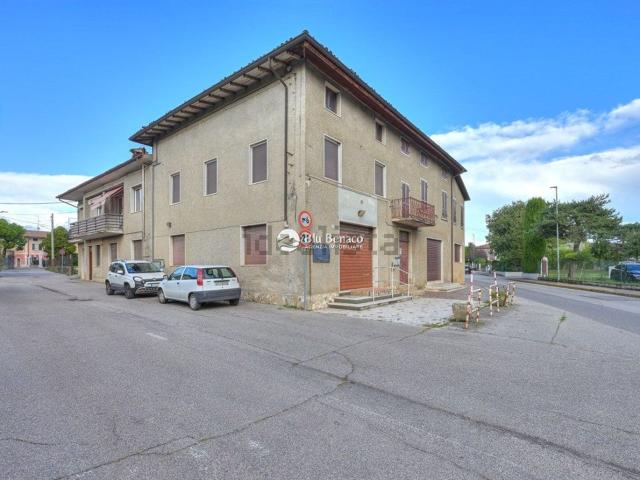 Casa in vendita a Calvagese Della Riviera, Lombardia