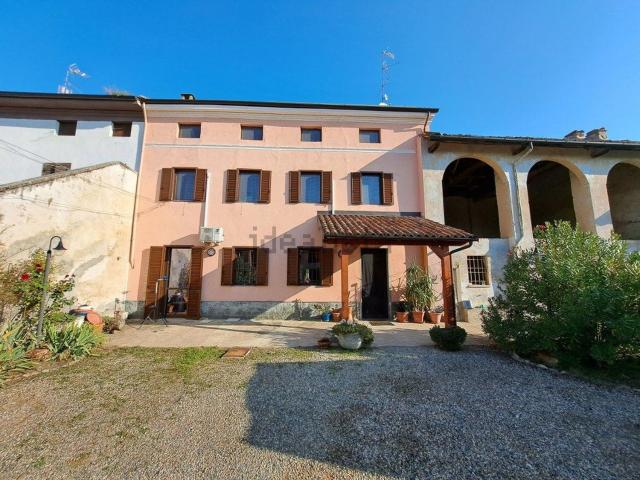 Casa in vendita a Piemonte, Vercelli