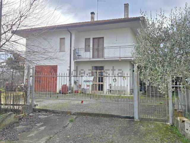 Casa in vendita a Paternopoli, Avellino